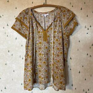 DR2 Women's Patterned Blouse V Neck With Tassles